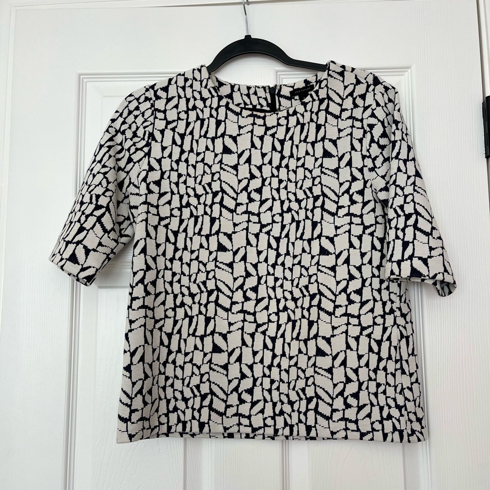 Ann Taylor Zipper Top